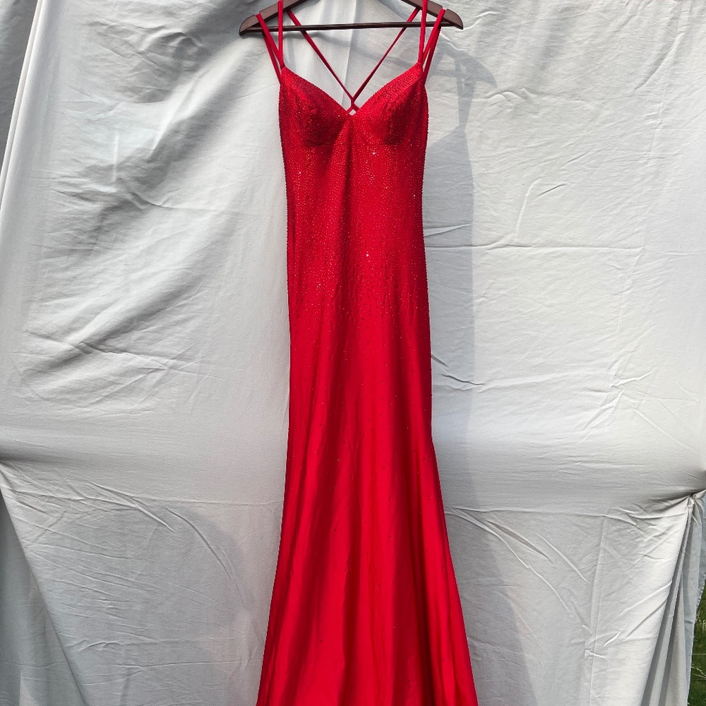 red prom dress. size 2. never worn.